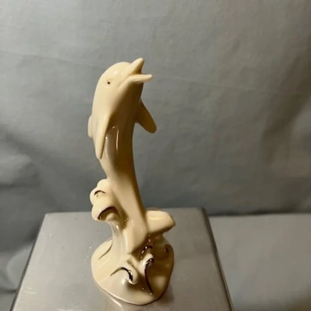 Lenox Porcelain Dolphin Cream & Gold 4